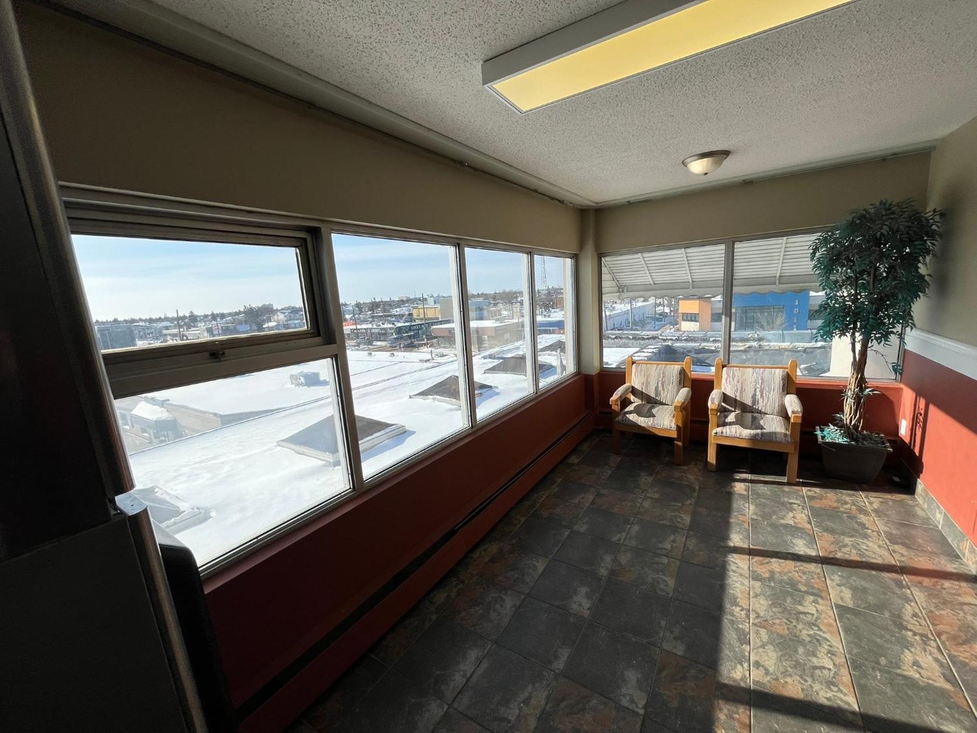 The Lodge Inn Edmonton Buitenkant foto